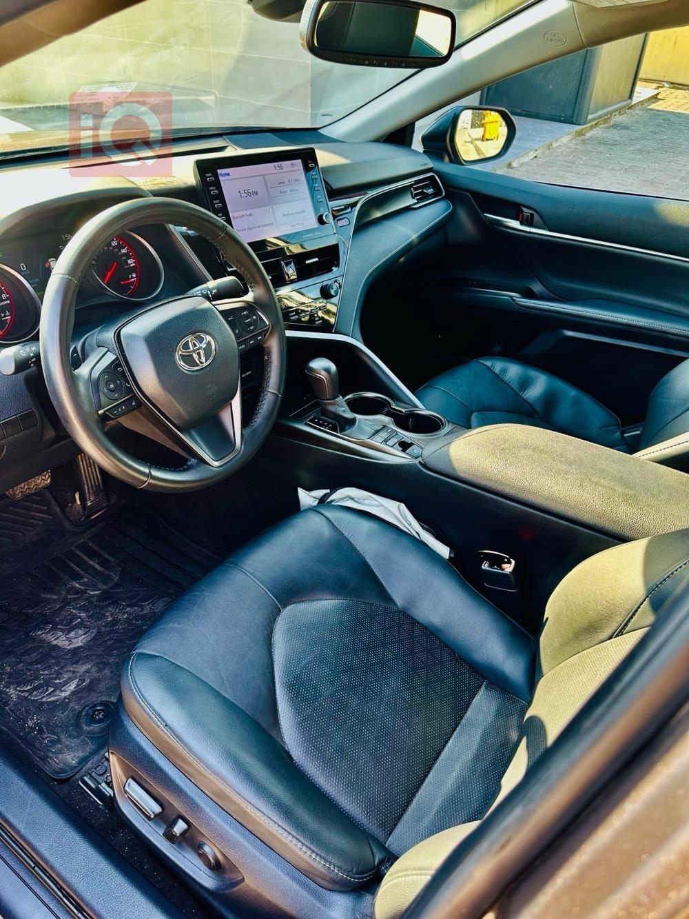 تۆیۆتا کامری